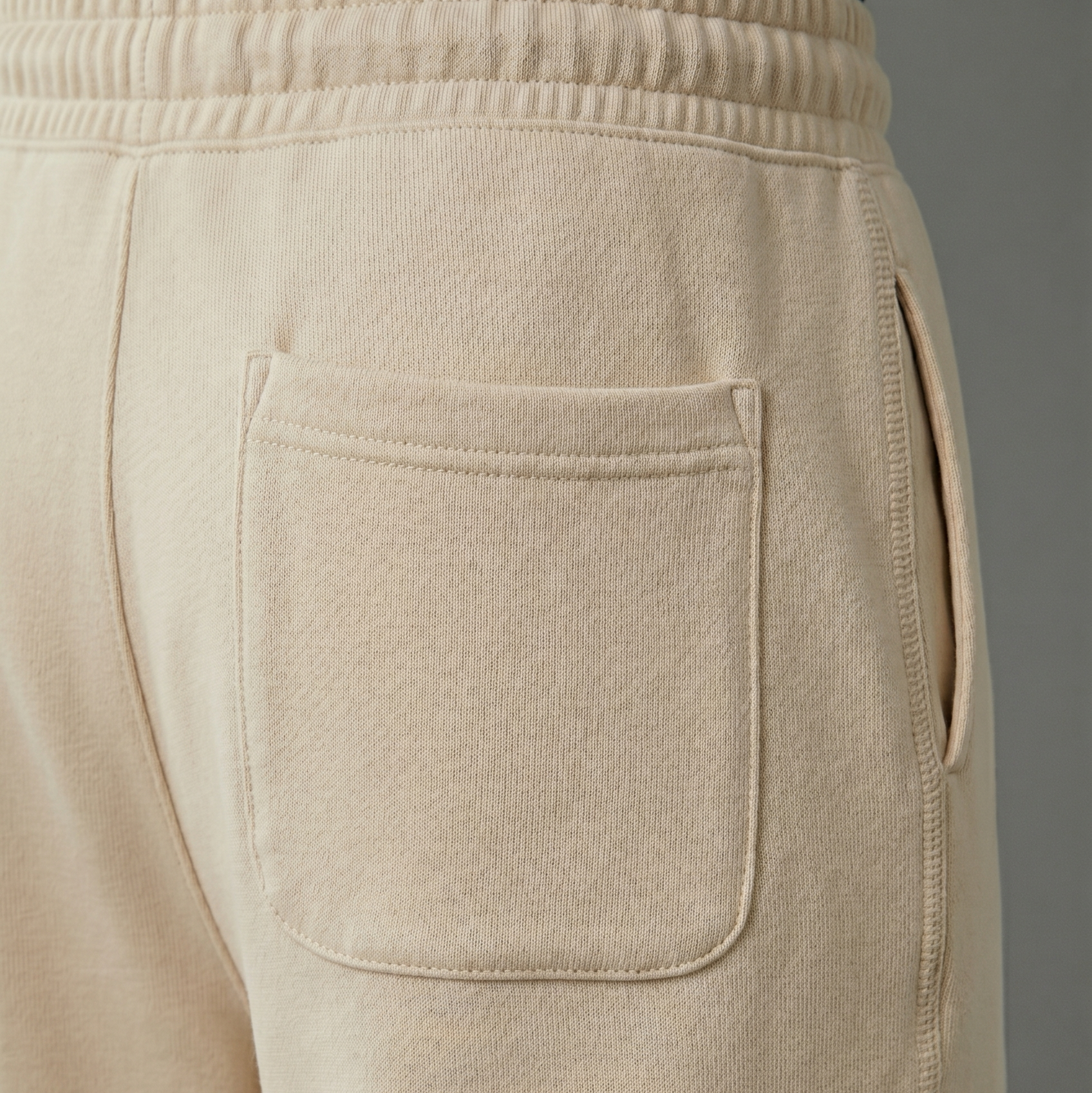BERSHKA Baggy Trouser - BEIGE